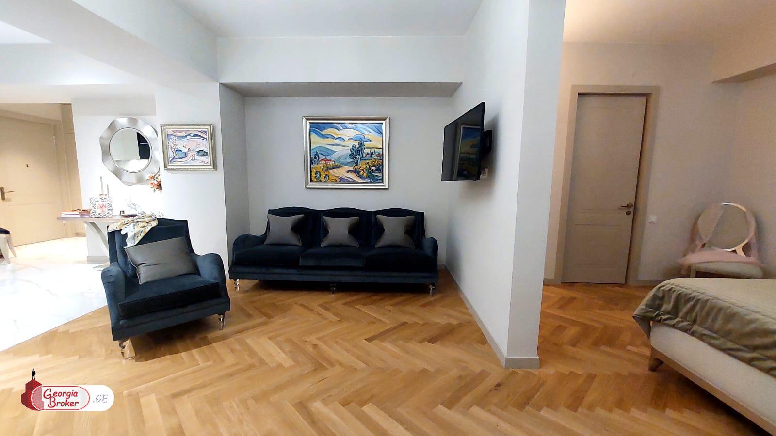 იყიდება ახალი გარემონტებული 2 ოთახიანი ბინა  ბაგებში